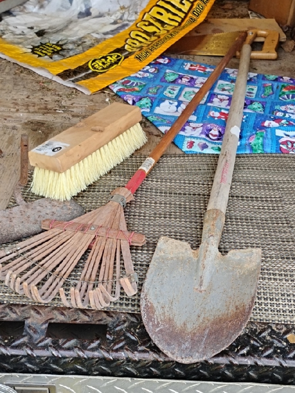 Garden Shovel and Rake Set - Rusted Metal Finish - USA Made (4 PCs.)
